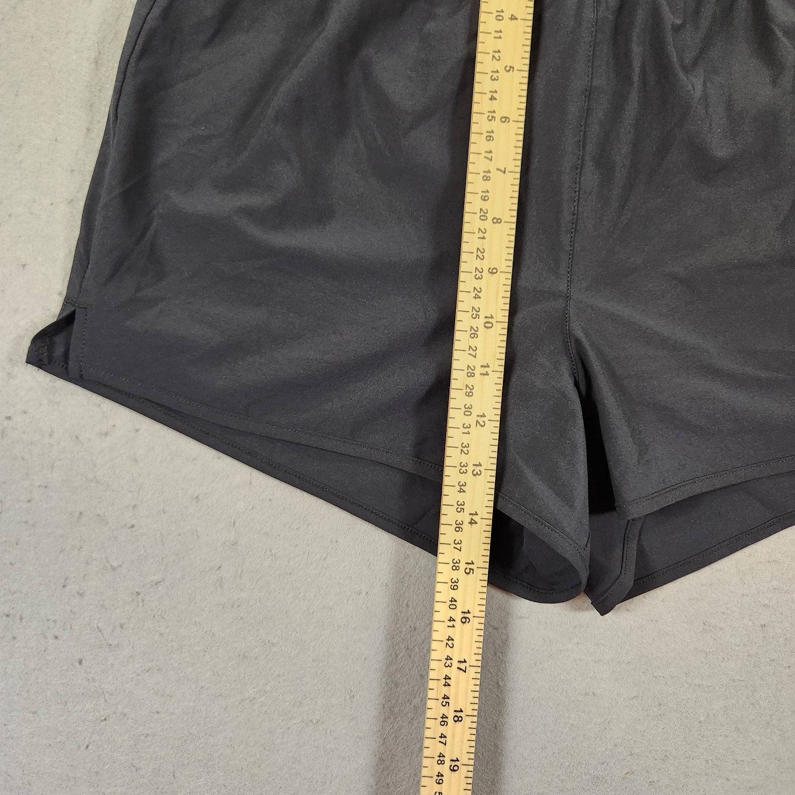 Goat Usa Athletic Shorts Womens Medium Black Running Gym Lined Pocket Nwt — image 3 of 6